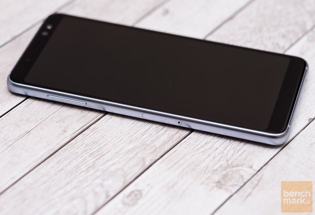 Samsung Galaxy A8 (2018) krawędź