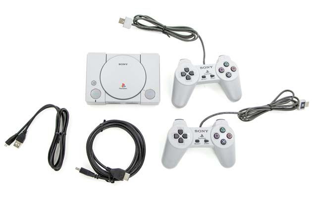 PlayStation Classic - zawartość zestawu