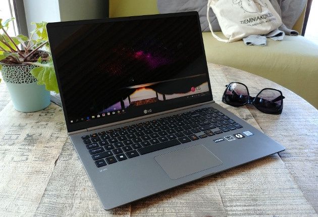 LG Gram 15 przód profil