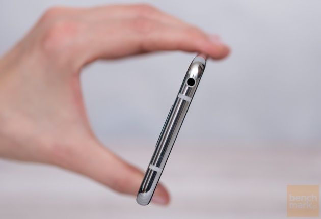LG V30 górna krawędź