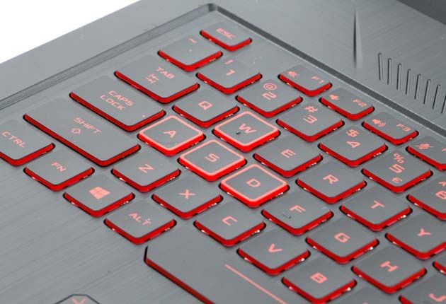 Asus TUF Gaming FX705GD-EW070 klawisze WASD
