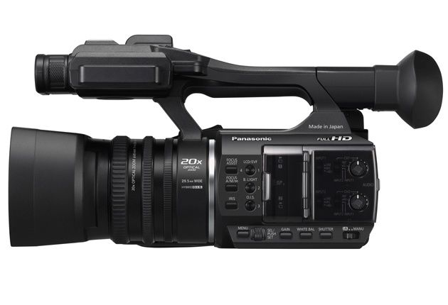 Panasonic AG-AC30 widok bok