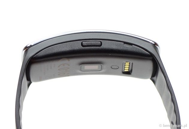 Samsung Gear Fit prawy bok