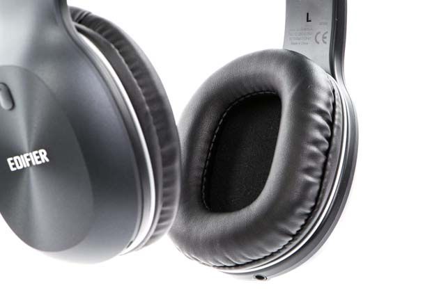 Edifier W800BT poduszki