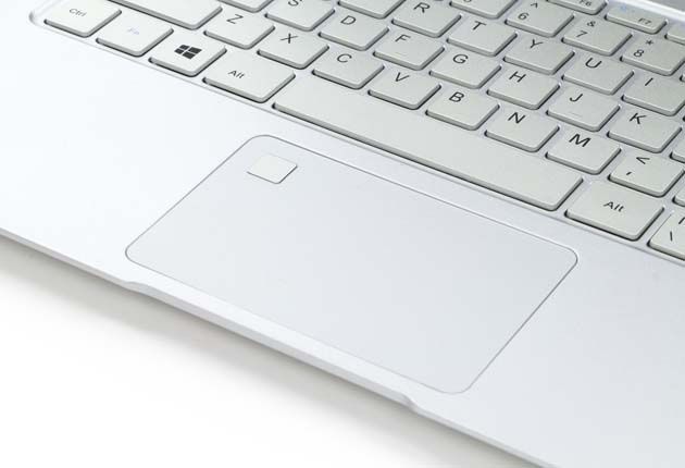 Kiano Elegance 13.3 360 touchpad