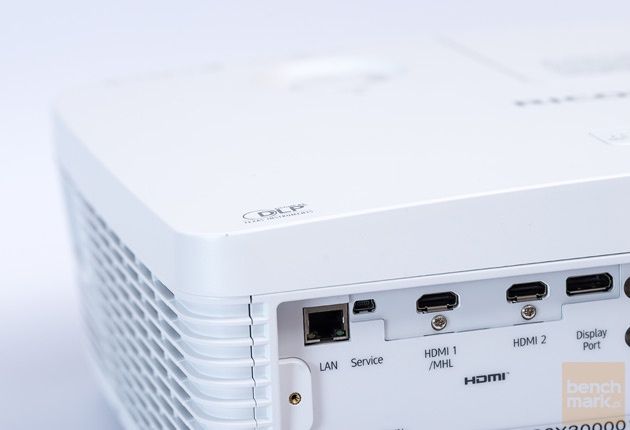 Ricoh PJ WU5570  port LAN