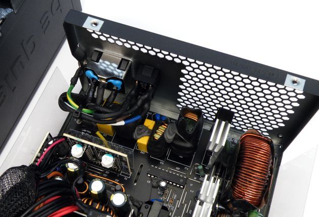 be quiet! Pure Power 11 600W CM - wnętrze
