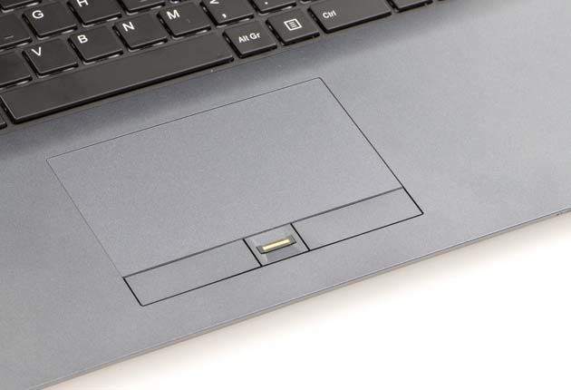 Dream Machines G1050Ti-17PL32 touchpad