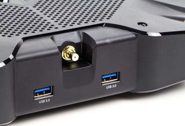 TP-Link Archer C5400X gniazda antenowe