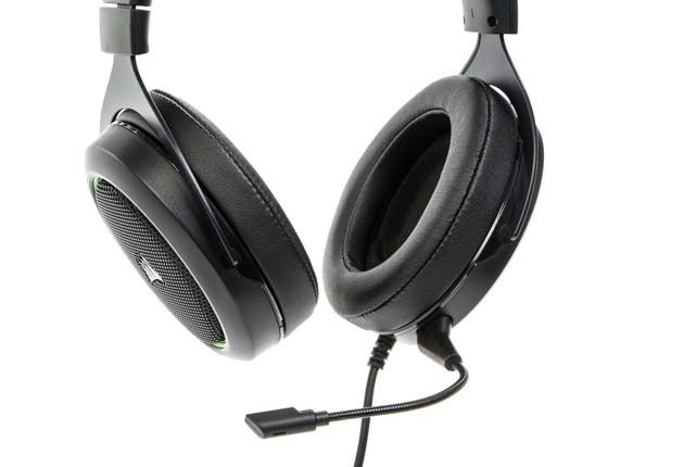 Corsair HS50 - słuchawki z dopiętym mikrofonem