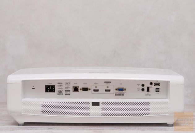 Optoma UHD550X tylna ścianka