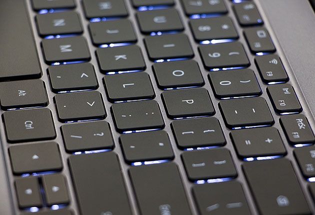 Huawei MateBook 13 klawiatura