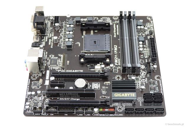 Gigabyte GA-F2A88XM-D3H gniazda pci-e