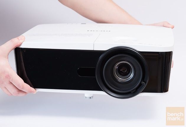 Ricoh PJ WU5570 dłonie
