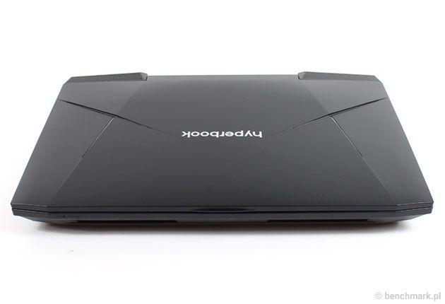 Hyperbook GTR87 VR SLI pokrywa ekranu