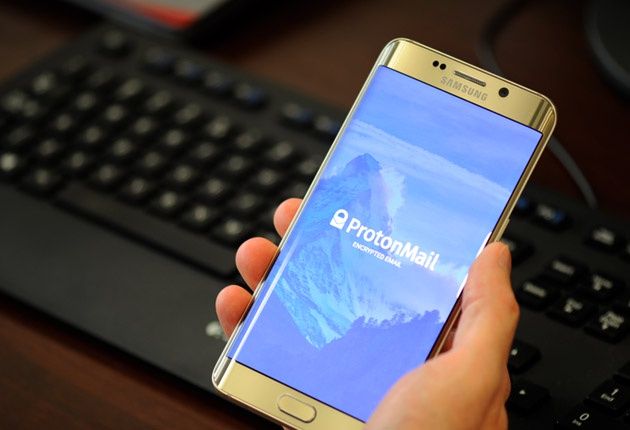 protonmail - co bezpieczna poczta oferuje biznesowi?