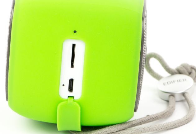 Edifier MP200 gniazdo microSD