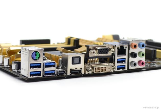 ASUS Z87 PLUS tylny panel