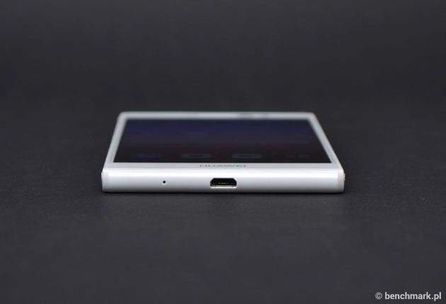 Huawei Ascend P7 - dół