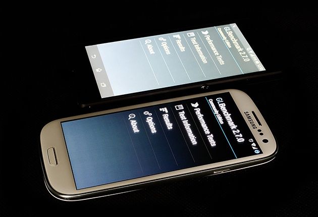 Sony Xperia Z - głębokość czerni