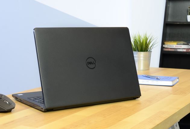 Dell Inspiron 15 3567 tył profil