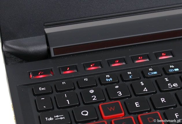 Acer Predator 15 klawisze makr