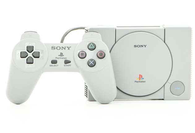 PlayStation Classic - z gamepadem