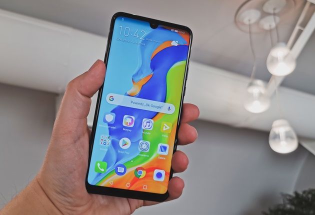 Huawei P30 Lite dłoń