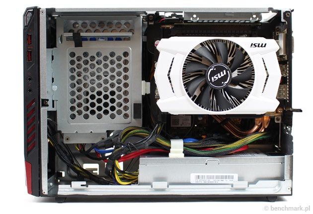 MSI Nightblade MI-037XEU bok zdjęta obudowa