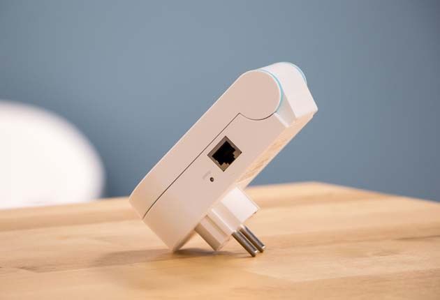 TP-Link RE360 widok z boku