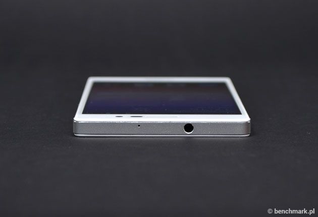 Huawei Ascend P7 - góra