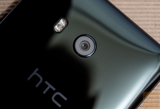 HTC U11 główna kamera