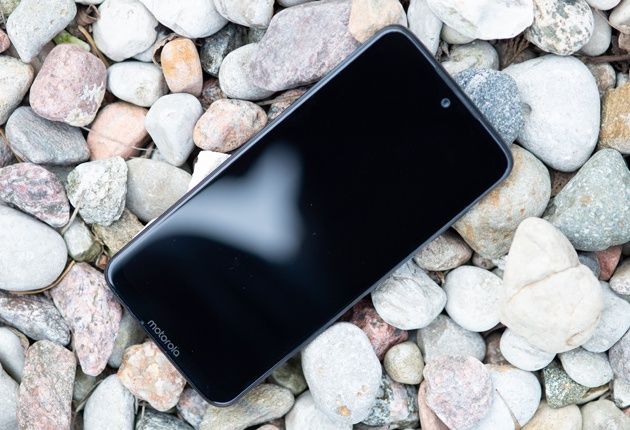 Moto G7 Plus ekran odblaski
