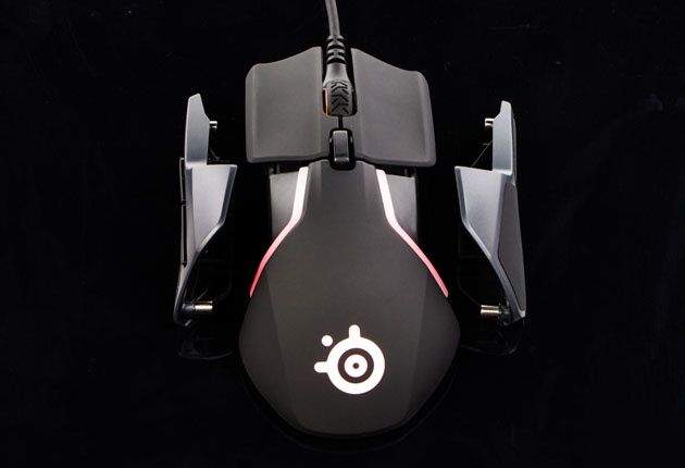 SteelSeries Rival 600 - rozłożone boki i widok od góry