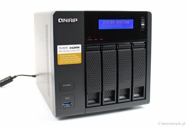 QNAP TS453A