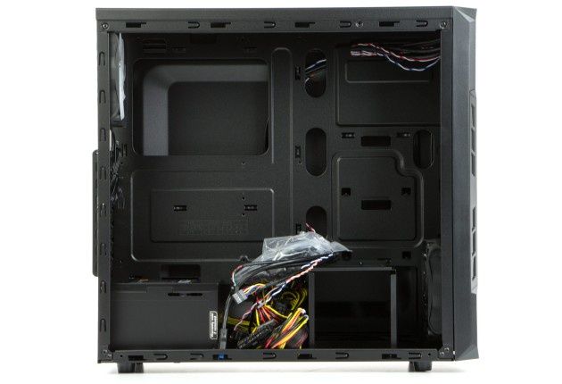 FSP CMT210 wnętrze 2