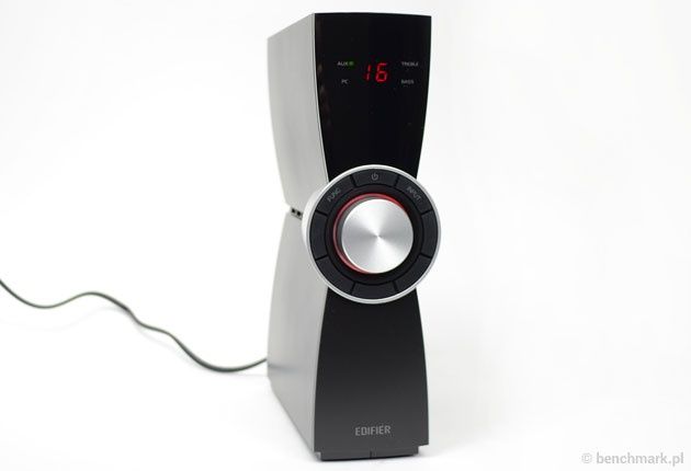 Edifier C2X - wzmacniacz