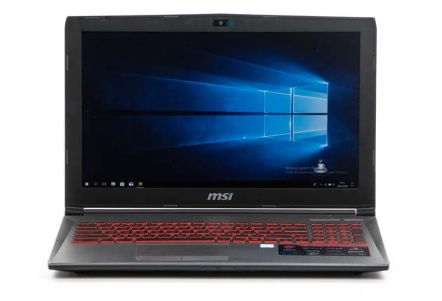 MSI GV62 przód