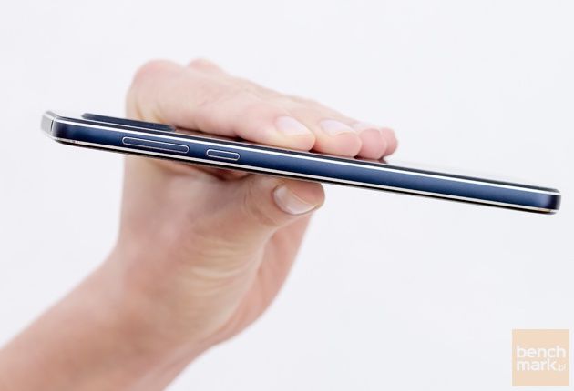 Nokia 7.1 przyciski