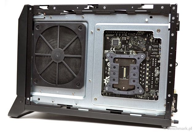 MSI Nightblade prawy bok