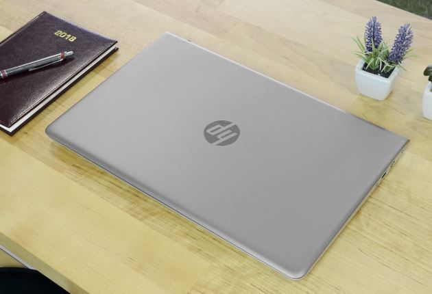 HP Pavilion 15-cc502nw pokrywa ekranu
