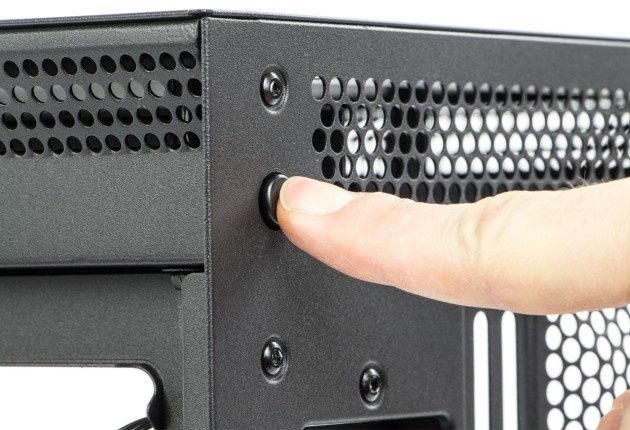 NZXT H700i prawy panel otwieranie