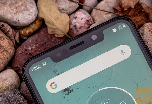 Motorola One wcięcie