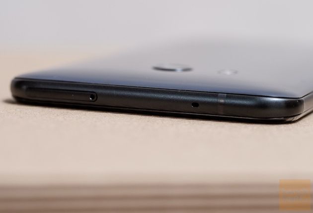 HTC U11 mikrofon górny