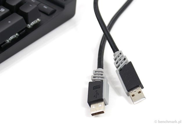 Corsair K70 Rapidfire - kable podłączeniowe