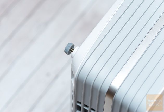 Optoma UHD550X nóżki