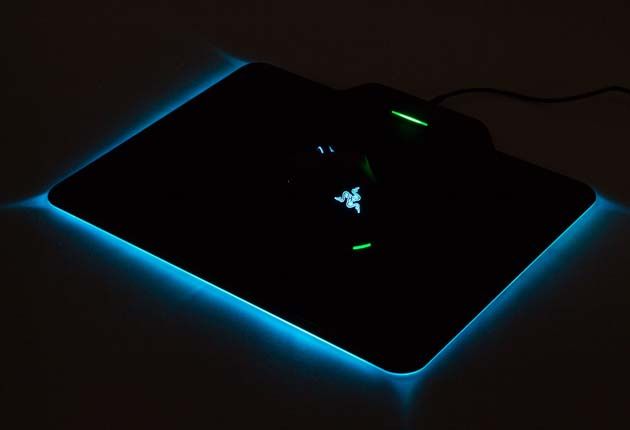 Razer Mamba Hyperflux + Firefly Hyperflux – niebieskie podświetlenie Razer Chroma