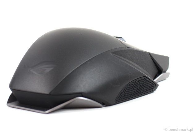 Asus ROG Spatha - prawy bok myszki