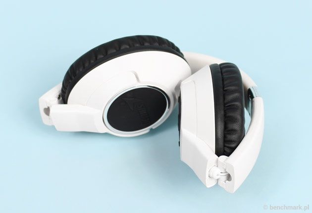 Genius HS-930BT złożone