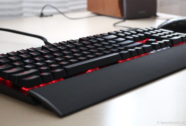 Corsair K70 Rapidfire - klawiatura dla gracza